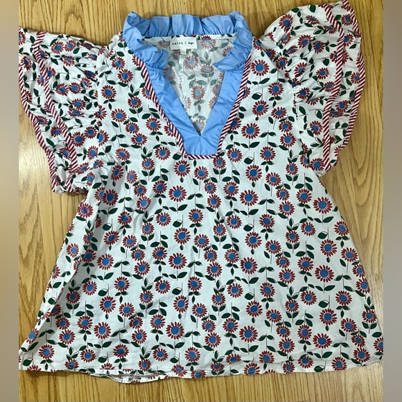 Entro Floral Blouse with Blue and Red Accents - Picture 5 of 11